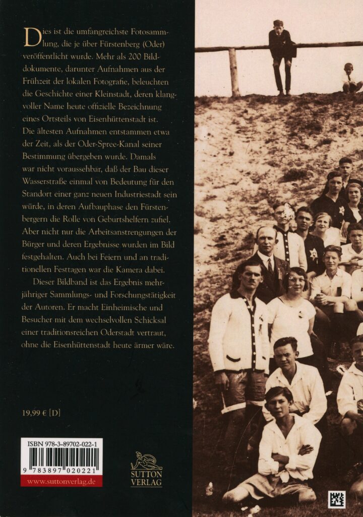 Gansleweit, Klaus-Dieter ; Opitz, Erich ; Schieche, Manfred, Das alte Fürstenberg (Oder), Erfurt : Sutton Verlag, 2016, 136 p. (Collection personnelle de l'auteure).