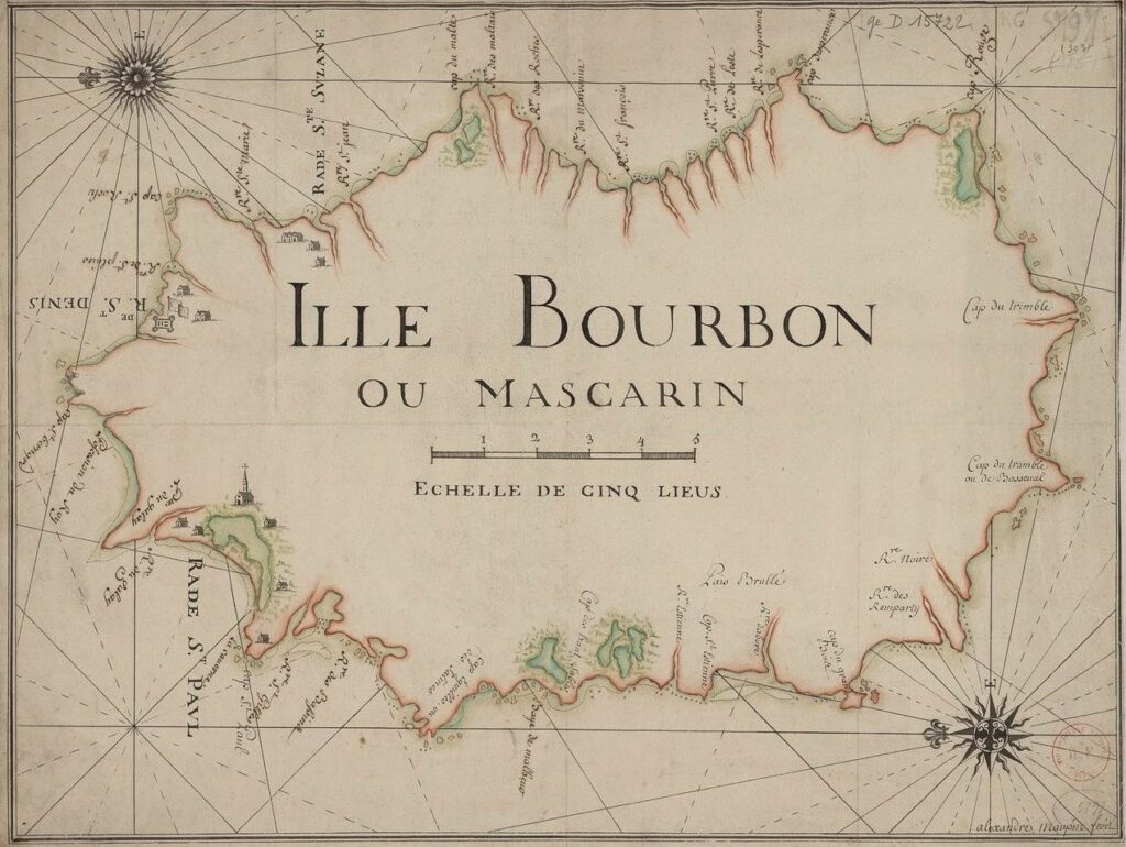 Bibliothèque nationale de France, document numérique, IFN-8493555, Ille Bourbon ou Mascarin, par Alexandre Maupin, vers 1700, carte nautique manuscrite au lavis, 56 × 41,5 cm, échelle de cinq lieues [= 0 m.129 ; 1 : 215 000 environ], orientée à gauche, image cartographique sans médiation, reproduite d’après l’original de la Bibliothèque nationale de France, site Richelieu, GE D-15722, consultable en ligne sur Gallica.